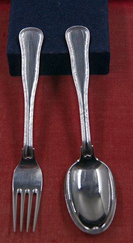 Cohr Dobbeltriflet Danish children's cutlery of 830S silver. 2 pieces child's cutlery