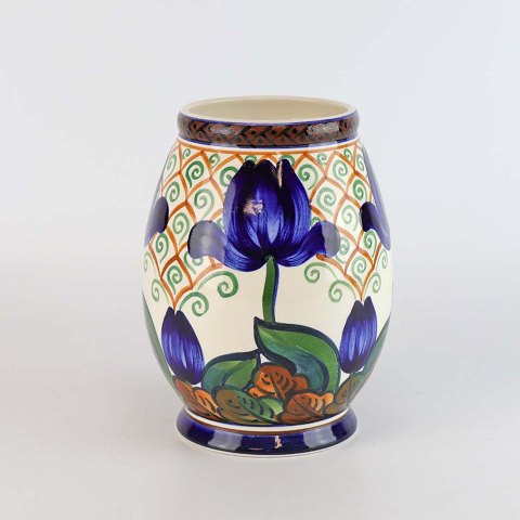 Aluminia vase
607/410
Blå tulipan