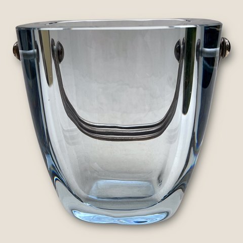 Stromberg
Ice bucket
With Sterling silver handle
*DKK 850