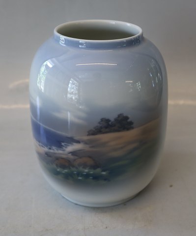 140-2-94 Lyngby Vase Seashape Scenery 16.5 cm Lyngby Porcelain