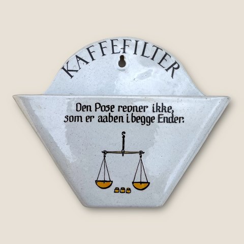 Knabstrup ceramics
coffee filter holder
The proverb series
*DKK 175