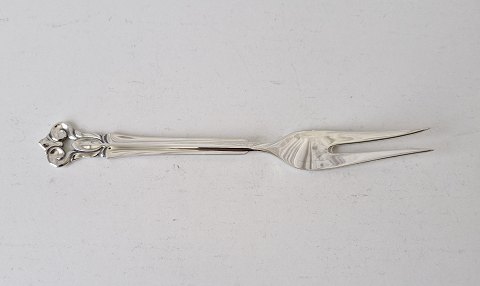 Monica serving fork in silver