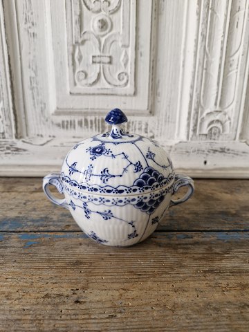 Royal Copenhagen Blue fluted half-lace large sugar bowl no. 606