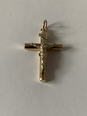 Cross with Christ pendant in 14 carats
Gold stamp: 585
H. 30.50 mm
H. 30.50 X W. 16.29 mm