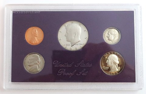 USA. Proof coin set with 5 coins 1984-S.