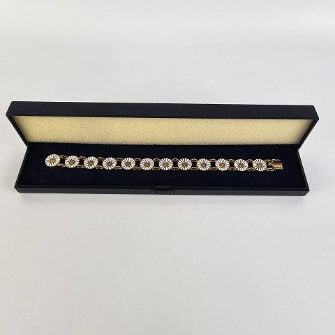 Text available in Danish language