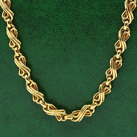 Hugo Grün; Necklace of 14k gold Hugo Grün; Necklace of 14k gold