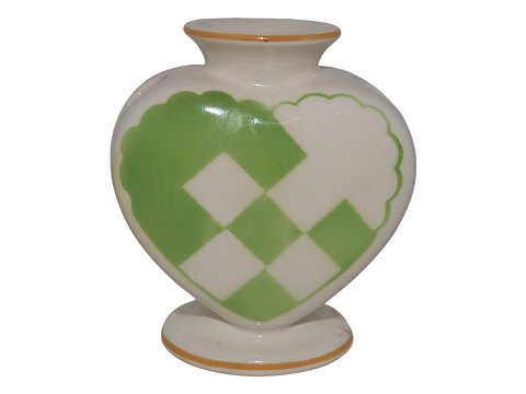 Aluminia
Green Christmas Heart vase