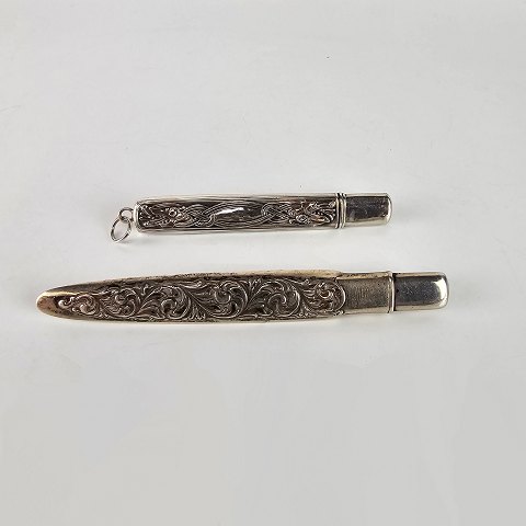 Text available in Danish language