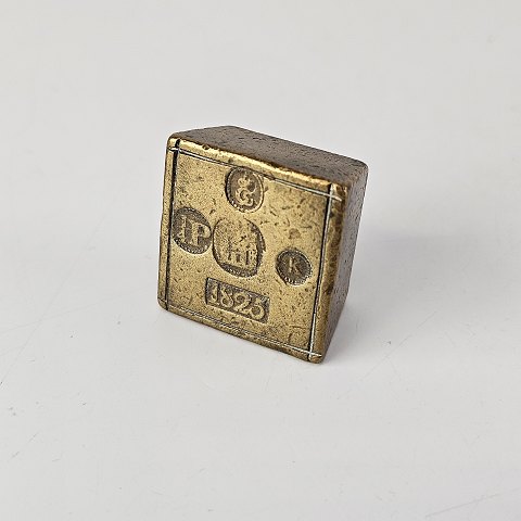 item no: 616877