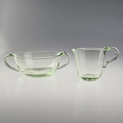 Text available in Danish language