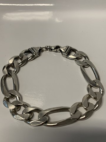 item no: 619058
