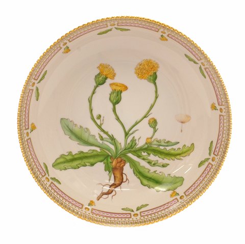 Royal Copenhagen runde Schale #3505. "Leontodon 
hirtum Müll". Jahr 1979-83. H: 6cm. D: 25cm