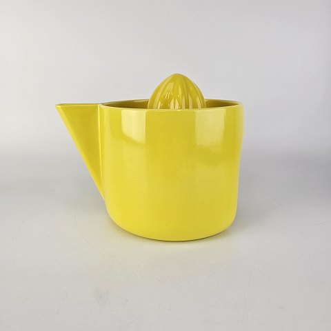 RC gul citruspresser
11 cm