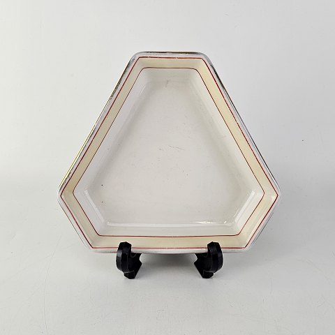 RC Trekantet fad
Det spanske stel
15,5 cm
79/313