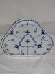 Blue Fluted Half Lace
Triangular dish
Royal Copenhagen