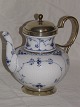 Blue Fluted Half Lace
Coffee Pot
Royal Copenhagen