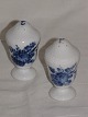 Blue Flower Curved 
Salt & pepper
Royal Copenhagen