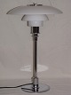 Poul Henningsen
3/2 Table lamp