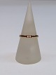 14k guldring m. 0,01 ct. brillant. Str. 57