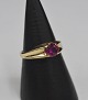 14k guldring m. rubin. Str. 57