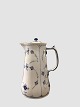 Musselmalet coffee jug no. 34 from 1898-1922. 
Royal Copenhagen
Height: 23 cm
