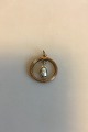 Pendant in 8K gold with pearl shell