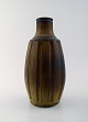 Wilhelm Kåge (1889-1960) for Gustavsberg.
Large vase of stoneware, decorated with blue / brown glaze.