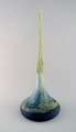 Daum, Nancy. Kolossal art deco vase i mundblæst kunstglas. Sjælden form. 
1920
