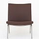 Hans J. Wegner / AP Stolen
AP 39 - Reupholstered easy chair in Savanne Dark Brown-læder.
Availability: 6-8 weeks
Renovated
