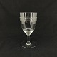 Gade red wine glass with decor
