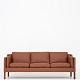 Roxy Klassik 
præsenterer: 
Børge 
Mogensen / 
Fredericia 
Furniture
BM 2213 - 
Nybetrukket 3 
pers. sofa i 
Savanne ...