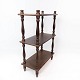 Antique bookcase of mahogany, and in great vintage condition from around 1920. 
5000m2 udstilling.