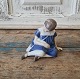 B&G Figur - Pige med dukke no. 1526