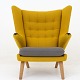 Hans J Wegner / AP Stolen
AP 19 - Reupholstered Papa Bear Chair in new Hallingdal 65-wool (yellow: code 
0457 - grey: code 0143). KLASSIK offers the chair in textile or leather of your 
choice.
Contact us regarding stock
Renovated
