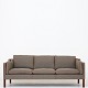 Børge Mogensen / Fredericia Furniture
BM 2213 - 3-seater sofa in new textile (Hallingdal 65, colour code 227) with 
piping in aniline leather (Klassik Cognac). KLASSIK offers the sofa in textile 
and leather of your choice. Please contact us for more information.
Availability: 6-8 weeks
Renovated
