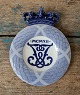 Royal Copenhagen Mindeplatte fra 1912 - Frederik VIII.s mindeplatte - Kronet 
krans med spejlmonogram
