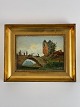 Maleri af landskab med bro og borg samt personer - muligvis tysk eller østrisk - betegnet på bagsiden med blyant Hans Fischer, utydeligt signeret med initialer
