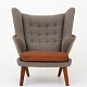 Hans J. Wegner / AP Stolen
AP 19 - Reupholstered Papa Bear Chair in new Hallingdal 65 wool (colour code 
227) and seat and buttons in Elegance Walnut aniline leather. KLASSIK offers the 
chair in textile or leather of your choice.
Contact us regarding stock
Renovated
