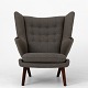 Hans J. Wegner
AP 19 - Reupholstered Papa Bear Chair in new Hallingdal 65 wool (colour 227). 
KLASSIK offers the chair in textile or leather of your choice.
Availability: 6-8 weeks
Renovated
