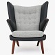 Hans J. Wegner / AP Stolen
AP 19 - Reupholstered Papa Bear chair in Hallingdal 65 wool (colour 116) and 
black Savanne leather (semi-aniline leather). KLASSIK offers the Papa Bear chair 
in textile and/or leather of your choice. Please contact us for more 
information.
Contact us regarding stock
Renovated

