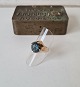 Vintage ring i 14 kt guld med stor sten i meget flot blå - grøn farve