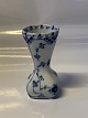 Royal Copenhagen #Helblonde mussel 
#Vase Med Hårdrevne
Dek nr #1/#1162
Højde 10 cm ca
SOLGT