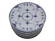 Antik K 
presents: 
Blue 
Fluted Half 
Lace
Extra flat 
dinner plate 
24.5 cm. #577