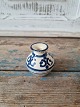 Kähler miniature vase med blå dekoration