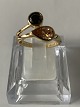 Antik Huset 
presents: 
Elegant 
ladies' ring in 
8 carat gold 
with stones
Stamped 333
Size 54