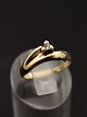 8 karat guld ring  med klar sten