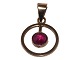 14 Carat gold
Small pendant with amethyst