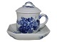 Blue Flower Curved
Lidded custard cup