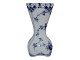 Blue Fluted Full Lace
Small vase